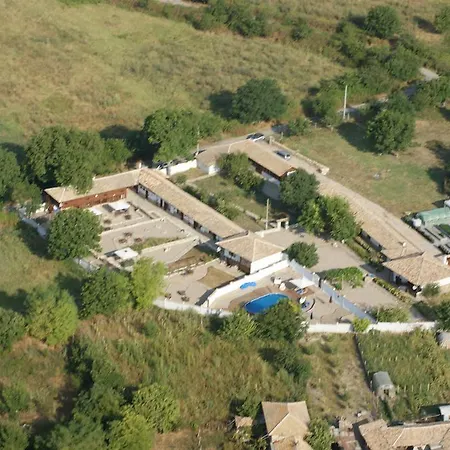 Guest house Lionsgate *