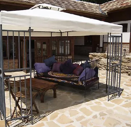 Guest house Lionsgate